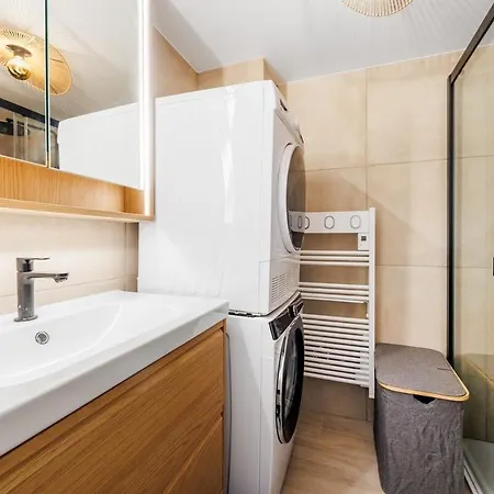 Pkg, Air Conditioning Elevator *