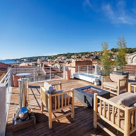 Vila Pkg, Air Conditioning Elevator Cassis